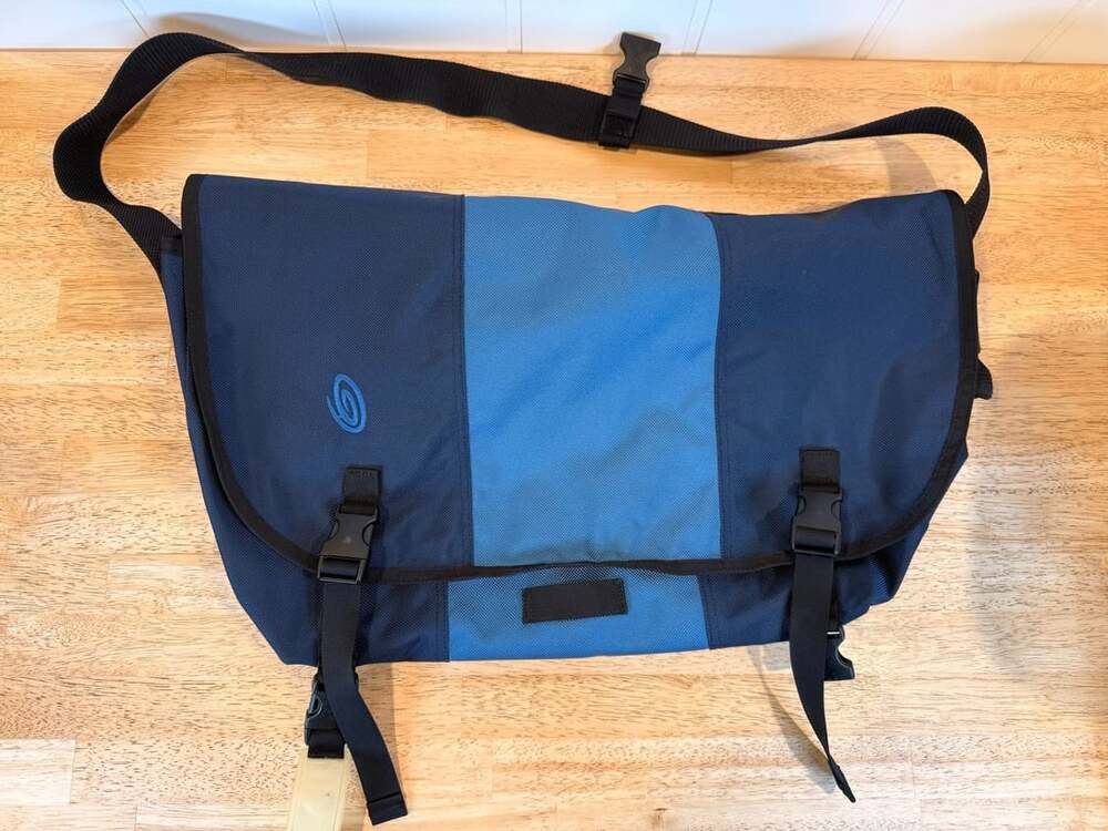 Timbuk2 Classic Messenger Bag Blue Black Large